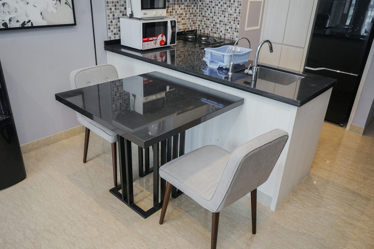 Others 3, Fancy And Nice 1Br At Branz Bsd Apartment, South Tangerang