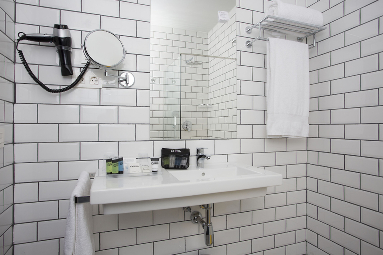 Bathroom 3, Casual Vintage Valencia Hotel by Casual Hoteles, Valencia