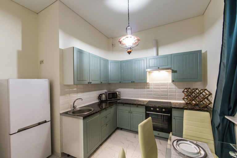 Others 5, Antique Art Apartment at Khreschatyk, Shevchenkivs'kyi
