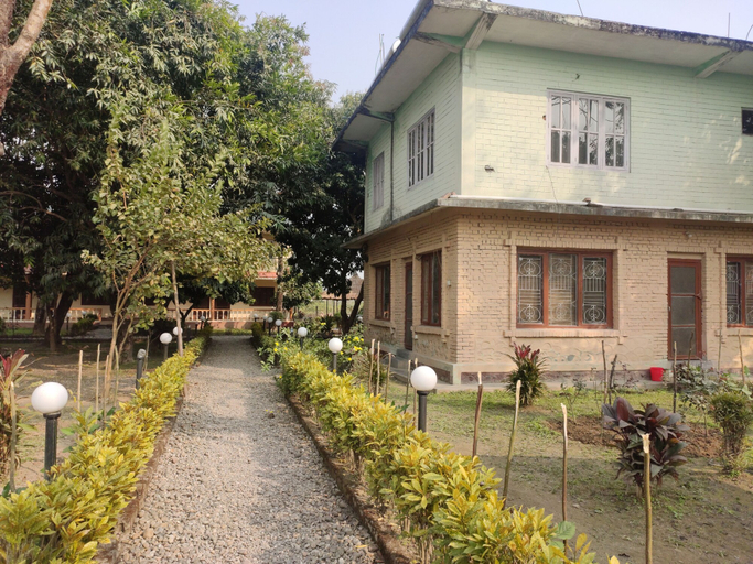 Exterior & Views 4, Hotel Tress House, Narayani