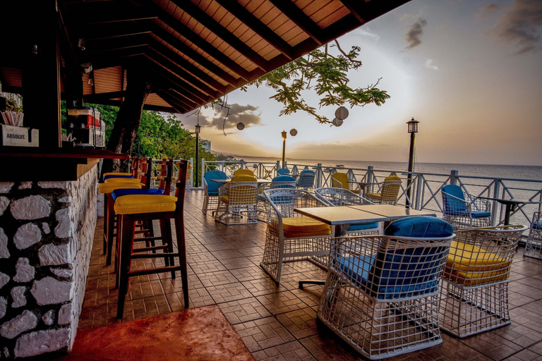 Food & Drinks 5, Hibiscus Lodge