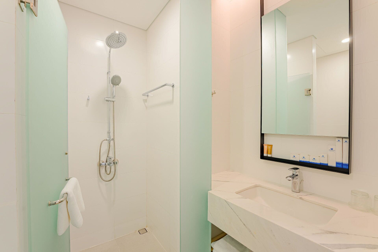 Bathroom 5, Hai Au Bien Cuong, Qui Nhơn