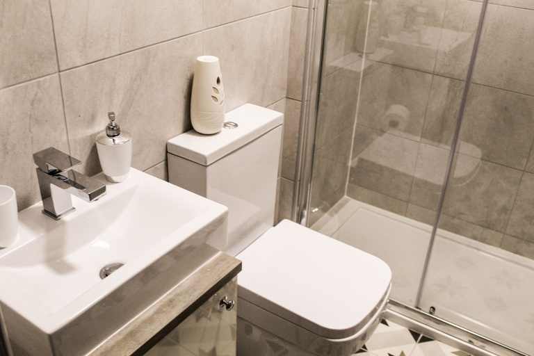 Bathroom, The Coffee Cup, Sefton