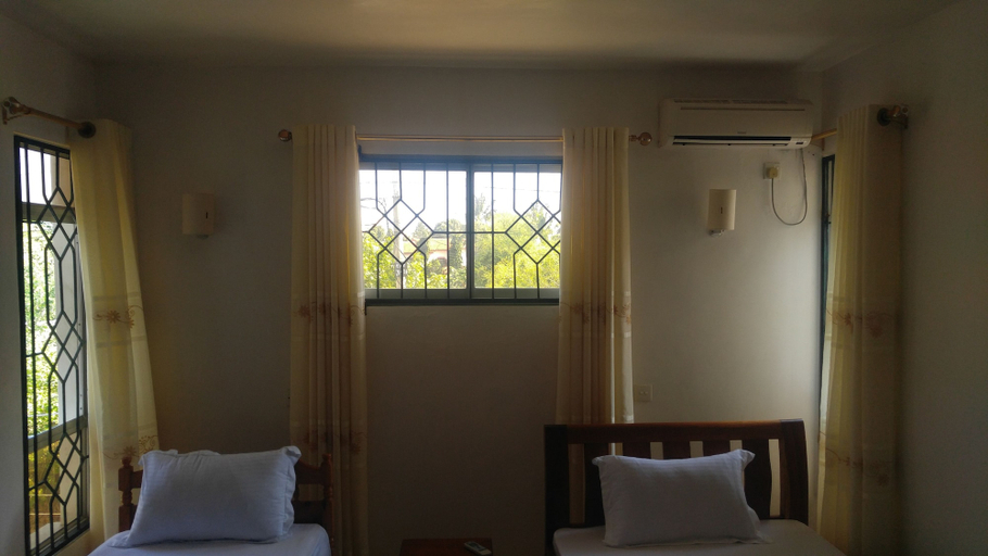 Bedroom 3, Pearl Duplex, Nyali