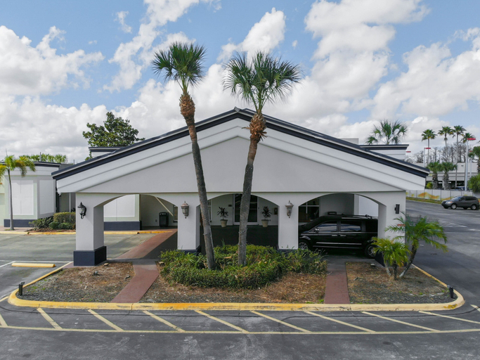 Exterior & Views 2, Stayable Orlando, Orange