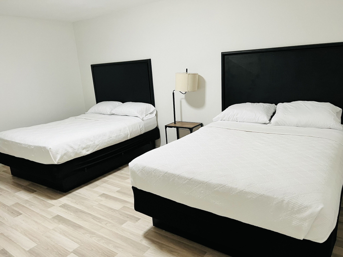 Bedroom 5, Cattlemen's Inn, Kingfisher