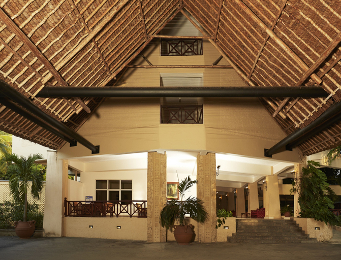 Exterior & Views 2, Neptune Beach Resort, Kisauni