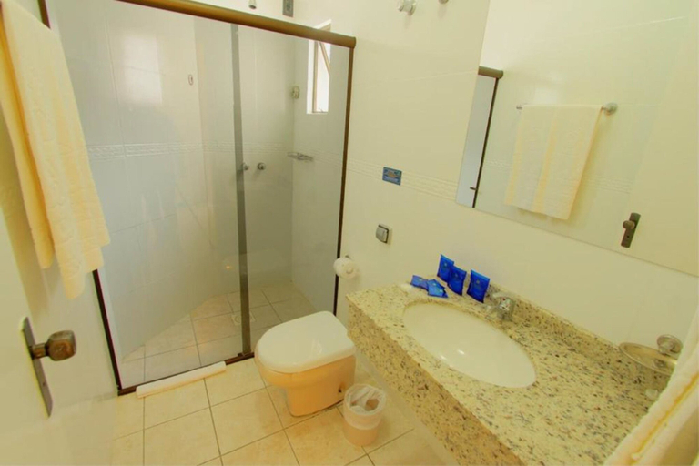 Bathroom, Hotel Atlantico, Bombinhas