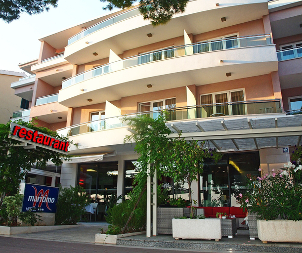 Exterior & Views 2, Hotel Maritimo, Makarska