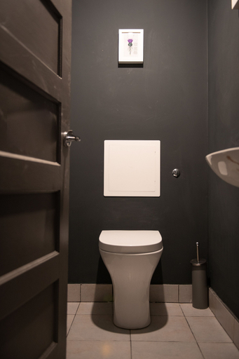 Bathroom 3, The Angel of Bow, London