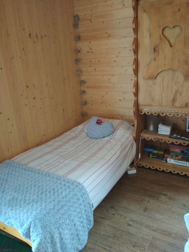 Bedroom 3, Chambres d'Hôtes Chalet la Bachole, Isère