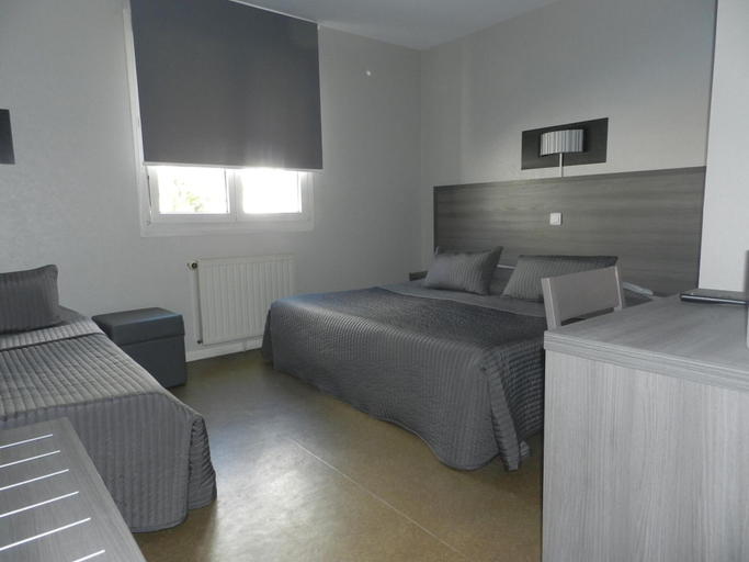 Bedroom 4, Hôtel Le Cerizay, Deux-Sèvres