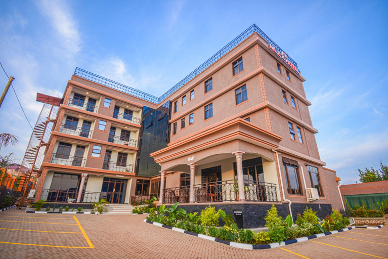 Exterior & Views 2, Mlex Hotel, Busiiro