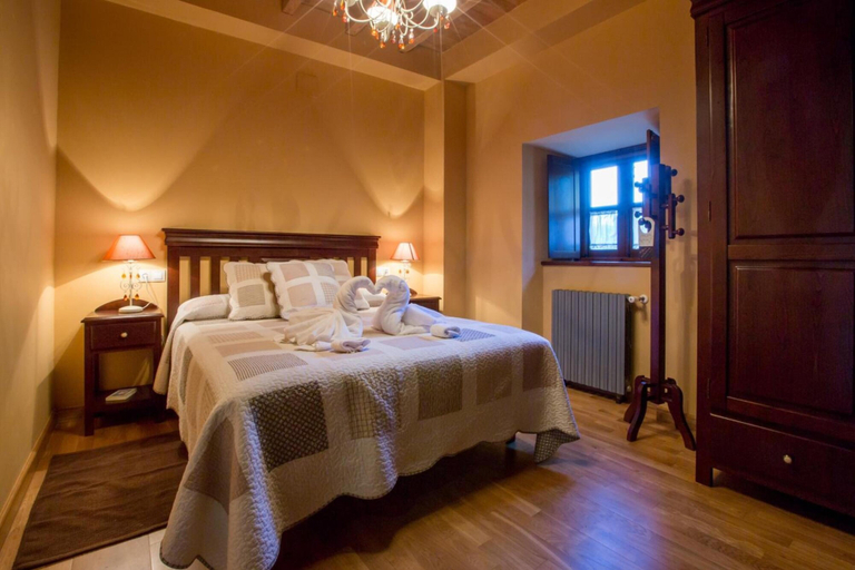 Bedroom 3, La Casona de Amaido, Asturias