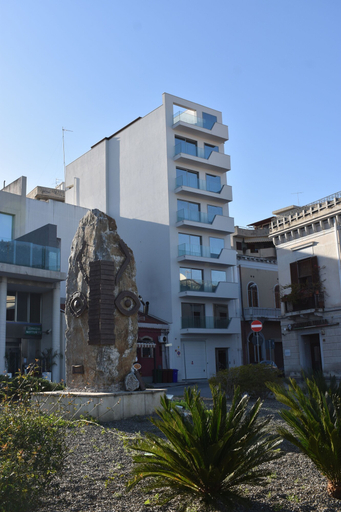 Exterior & Views 2, Upper Rooms, Messina