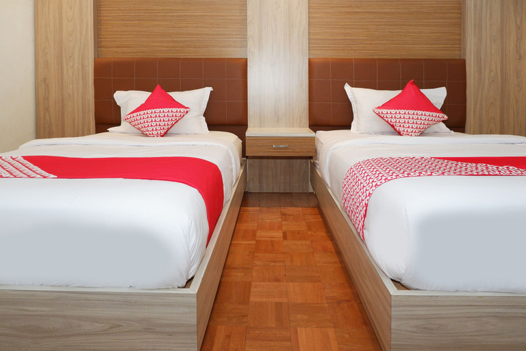 Bedroom 3, OYO 574 Heritage Hotel Boyolali, Boyolali