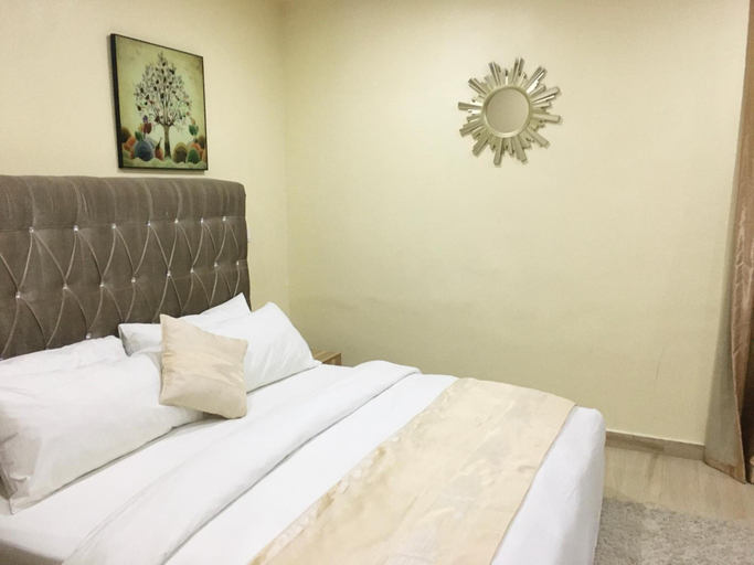 Bedroom 3, Alexia's Place Hotel, Kosofe