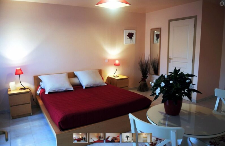 Bedroom 2, La Clef des Champs, Morbihan