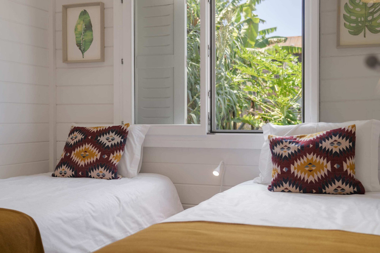 Bedroom 2, A Haven by the Sea, Casa da Rocha de Baixo, Santana