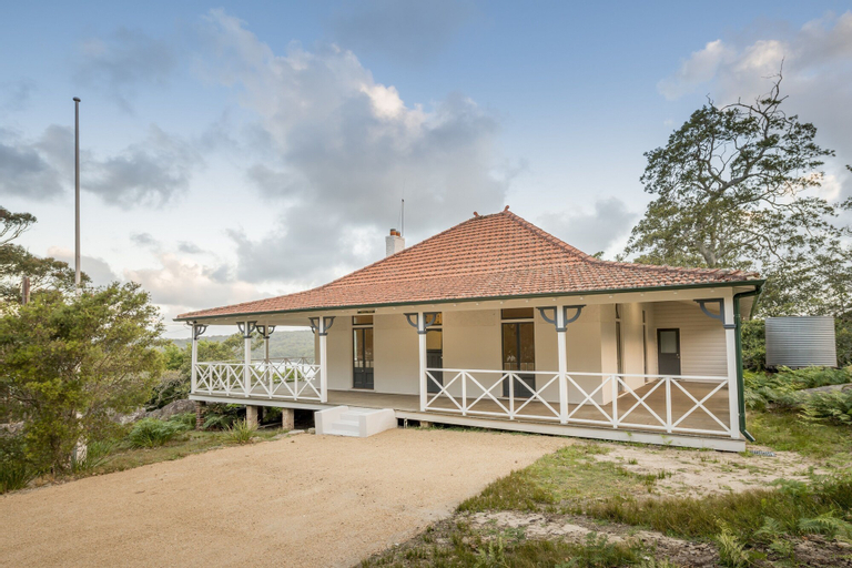 Exterior & Views 2, Royal National Park Cottages, Sutherland Shire - East