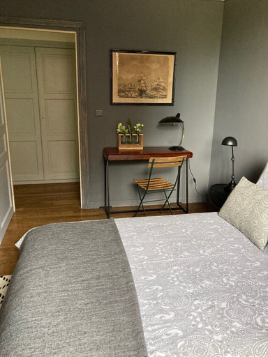 Bedroom 4, Le Pigeonnier, Nord