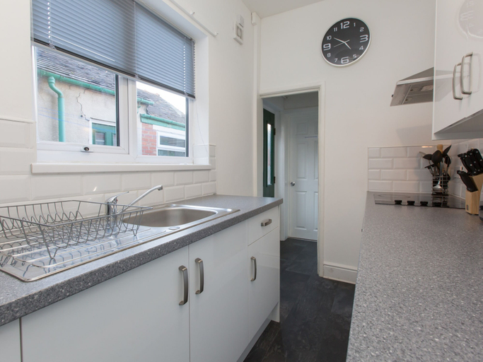 Bathroom 3, Townhouse @ Newlands Street Stoke, Stoke-on-Trent