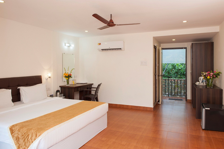 Bedroom 3, Le Pearl Goa Resort & Spa, North Goa