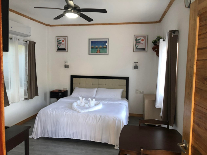 Bedroom 2, Tequila Cove, Panglao