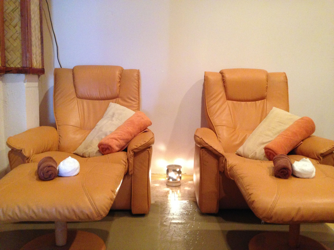 Others 4, Aonang Grand Inn, Mueang Krabi