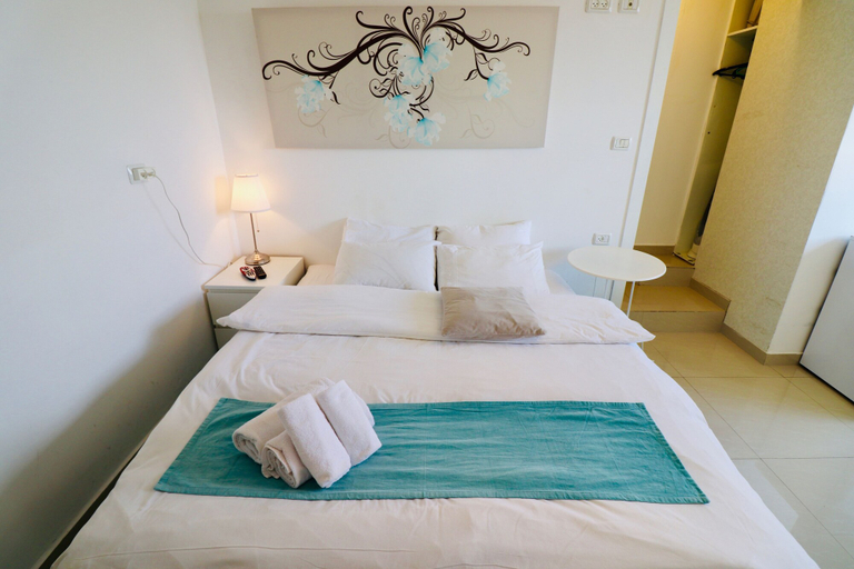 Bedroom 5, Jerusalem Center Apartments