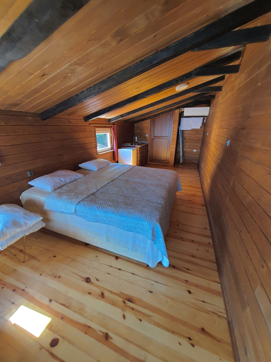 Bedroom 5, Çeşmeönü Bungalov, Perşembe