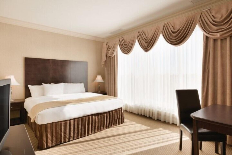 Bedroom 4, Border Inn and Suites Lloydminster, Division No. 10