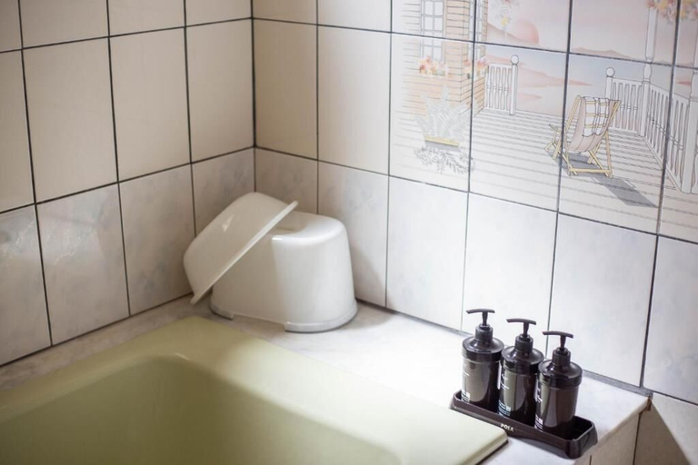 Bathroom 5, Naminoue Crystal Hotel, Naha