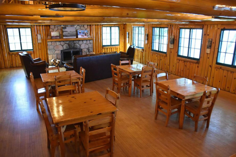 Food & Drinks 5, Trappers Landing Lodge, Cass