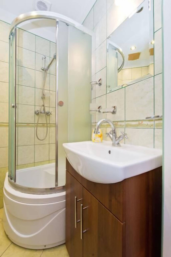 Bathroom 3, Gdanskie Apartamenty - Garbary, Gdańsk City