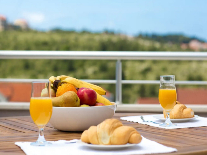 Food & Drinks, Apartment Maris, Konavle