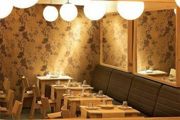 Food & Drinks 4, La Plaza II, Asturias