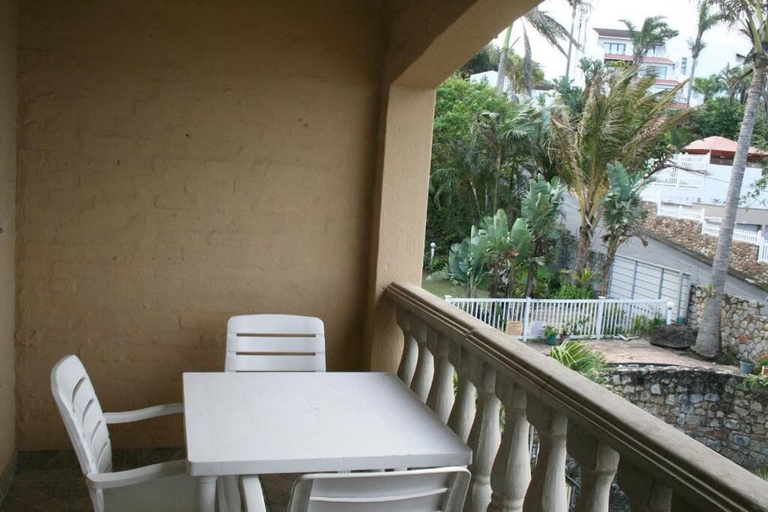 Others 5, Crayfish Inn no.6, Ugu