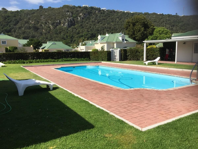 Sport & Beauty, 20 River Club Villas, Eden