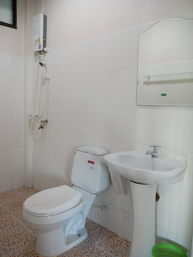 Bathroom 3, Pattana Resort, Klaeng