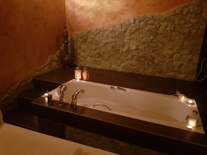 Bathroom, Trzy Światy, Gliwice City