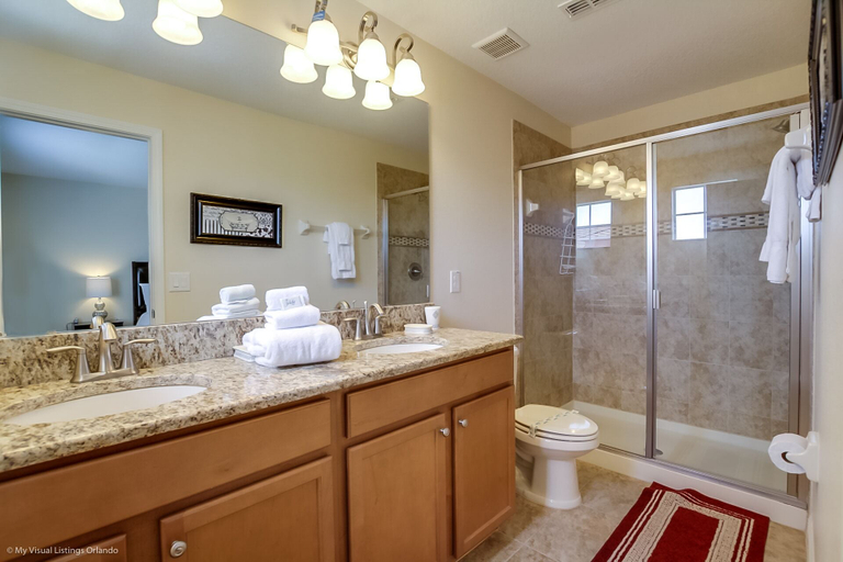 Bathroom 3, 8949cuban, Osceola