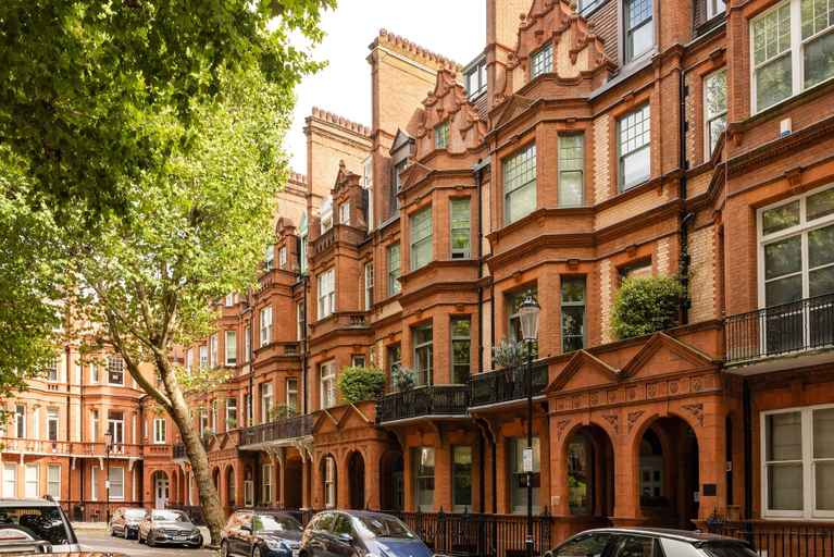 Exterior & Views 2, 3 Sloane Gardens by UnderTheDoormat, London