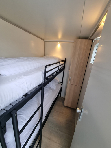 Bedroom 2, Houseboat Havana, Amsterdam