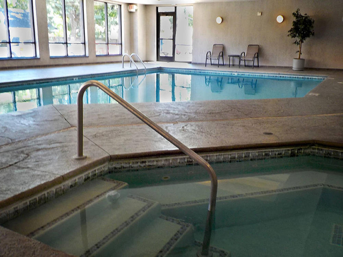 Sport & Beauty, 43rd St Apartments by Minnehaha Lofts, Hennepin