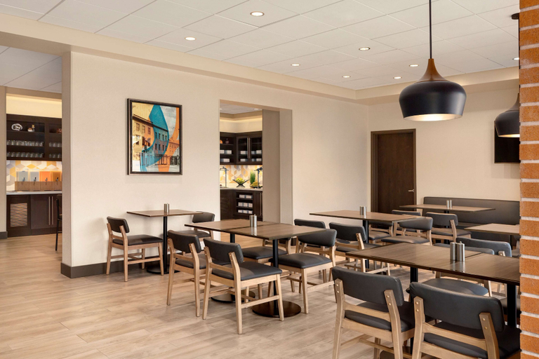 Food & Drinks 1, Hyatt Place Vacaville, Solano