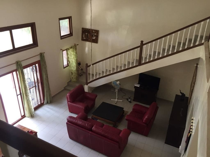 Others 5, Villa La Linguère, Mbour