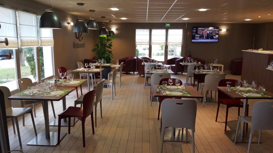 Food & Drinks 5, Campanile Montluçon - St Victor, Allier