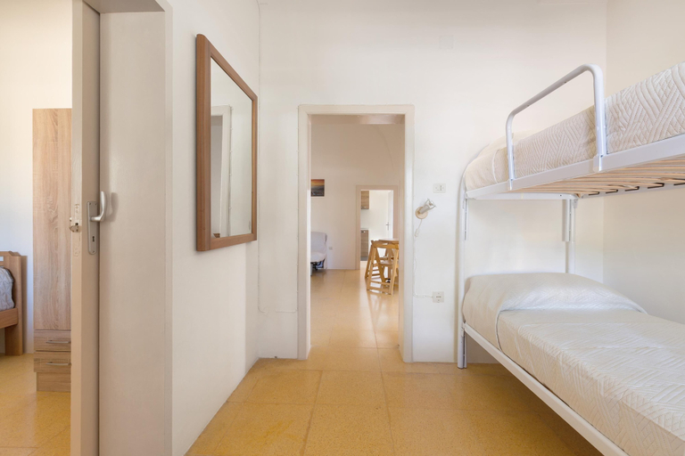 Bedroom 4, 858 La Giara, Lecce