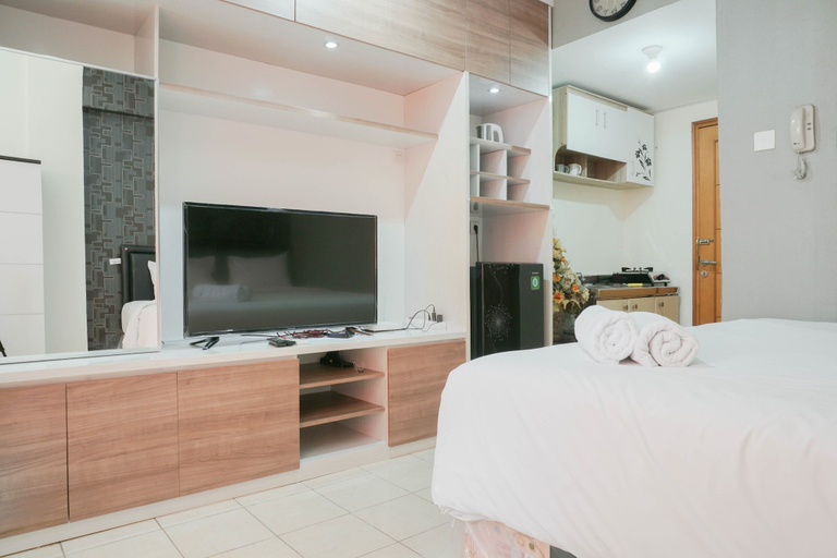 Bedroom 4, Simply Modern Studio Apartment at Centro City Residence, Jakarta Barat